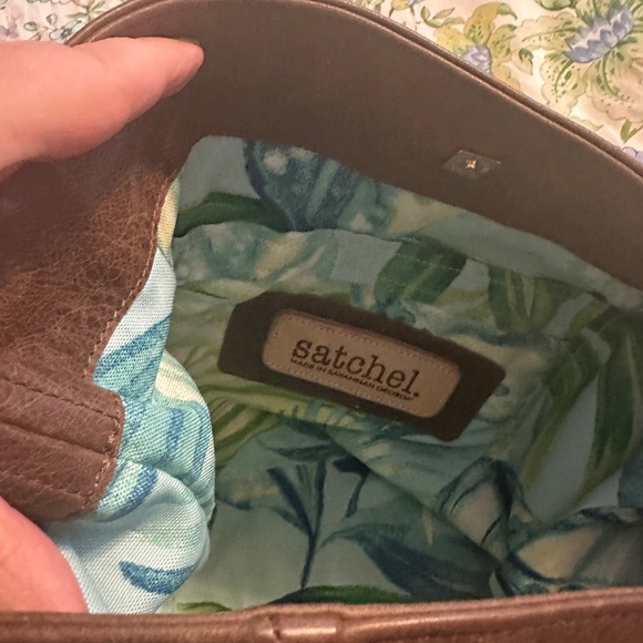 Satchel Brand Large Heidi Leather Mustang Limited Chocolate Crossbody Hobo Bag - Picture 7 of 10